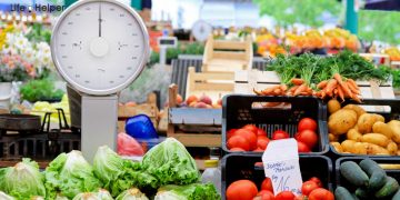 Весы на рынке