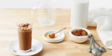 tmp_Egu7Mp_487fa5daaef10e9b_Glass-Chocolate-Milk