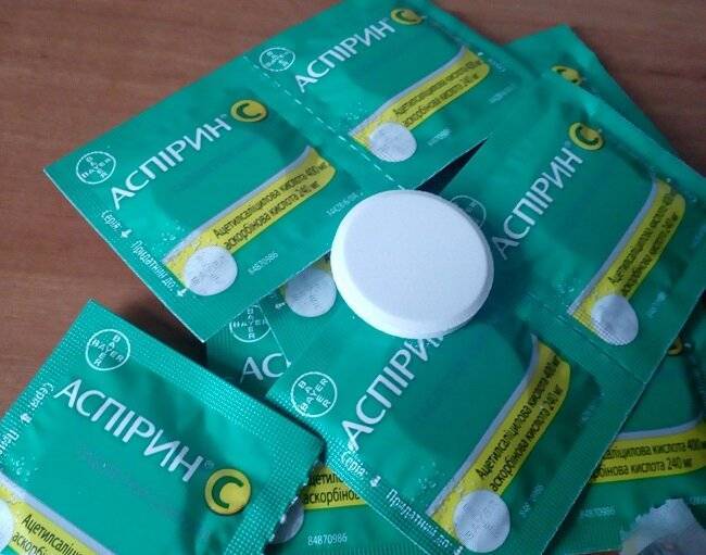 Для чего кидают шипучий аспирин в унитаз и надо ли это делать? - zen.yandex.ru