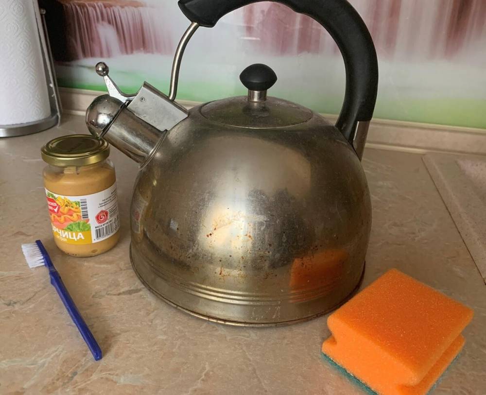 Проверяю лайфхак: сможет ли горчица очистить чайник от нагара и жира - zen.yandex.ru