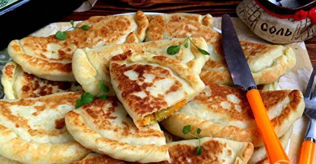 Картофельные пирожки с начинкой из соленых огурцов – это просто бомба! - hitrostigizni.ru