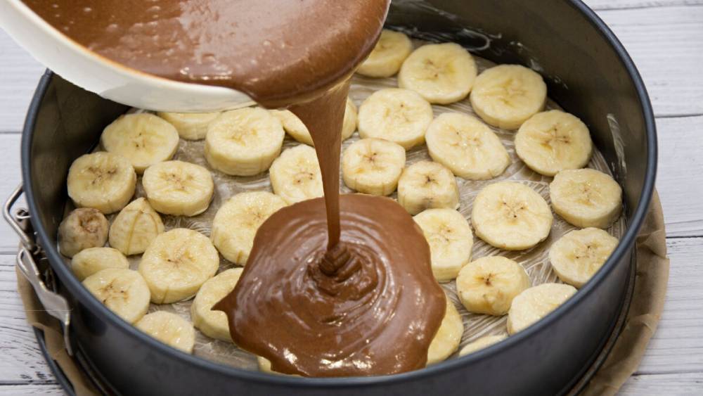 Шоколадно — банановый пирог с ганашем - hitrostigizni.ru