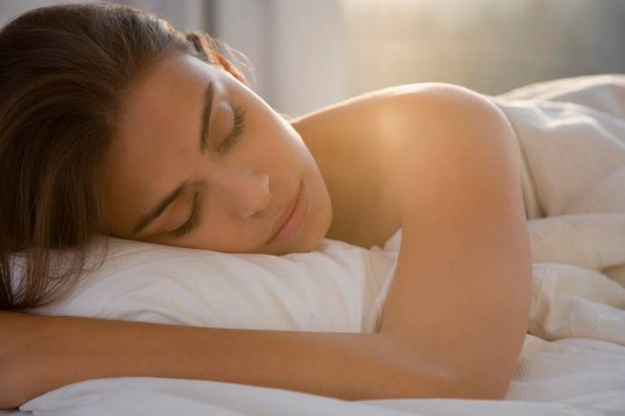 ​Почему женщины должны спать дольше мужчин - polsov.com