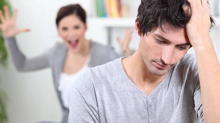 Почему и как мужчины переживают о разводе? - sovetnika.net