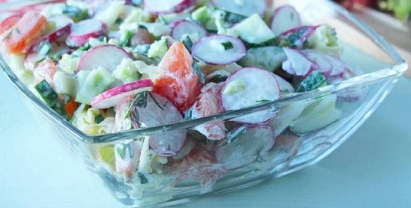 Овощной салат с редиской и капустой: встречаем первые весенние дни - hitrostigizni.ru