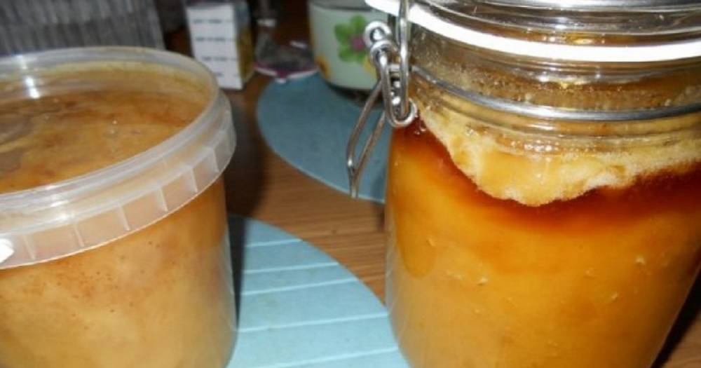 Почему мед расслаивается в банке на жидкий и густой: в чем причина - novate.ru