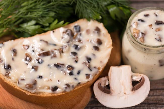 Как приготовить плавленый сыр с грибами? - new-lifehuck.ru