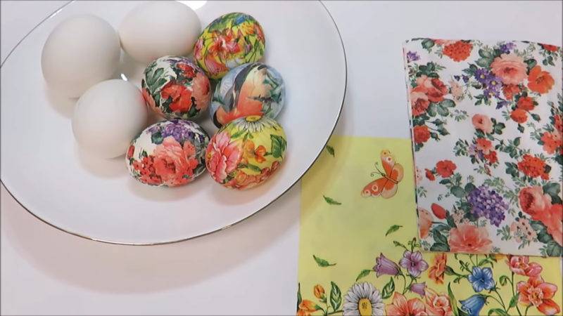 Необычный и быстрый способ оформления Пасхальных яиц, с которым справятся даже дети - cpykami.ru