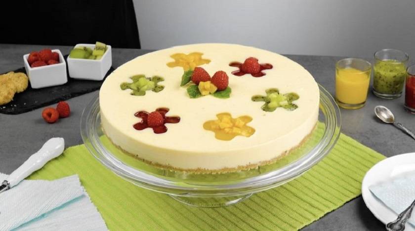 Фруктовый торт без выпечки: невероятно красивый десерт - hitrostigizni.ru