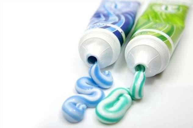 5 лайфхаков с зубной пастой, которые вас удивят - liveinternet.ru