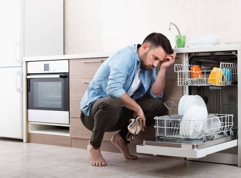 9 предметов посуды, которые нельзя мыть в посудомоечной машине. Проверьте – не совершаете ли вы эти ошибки? - nashsovetik.ru
