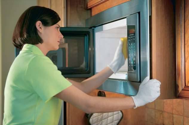 Как отмыть микроволновку от жира внутри в домашних условиях? - liveinternet.ru