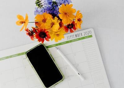Тест: Какой вы месяц календаря? - flytothesky.ru