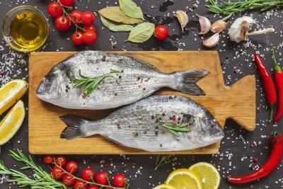 Как приготовить вкусную рыбу при помощи оригинального маринада? - shkolazhizni.ru