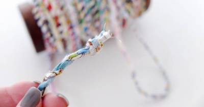 Урок хитрой швеи, которая научит вить веревку из остатков ткани, полезную в хозяйстве - takprosto.cc