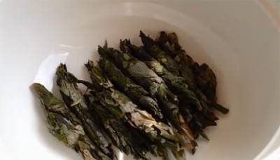 Чай из листьев малины — незаменимая вещь для здоровья - cpykami.ru