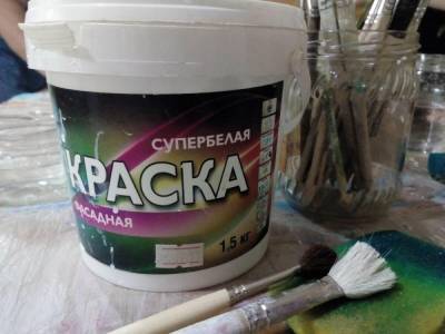 Использую вместо белой гуаши для рисования фасадную краску - zen.yandex.ru