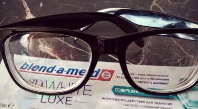 Как избавиться от царапин на очках за 15 секунд - zen.yandex.ru