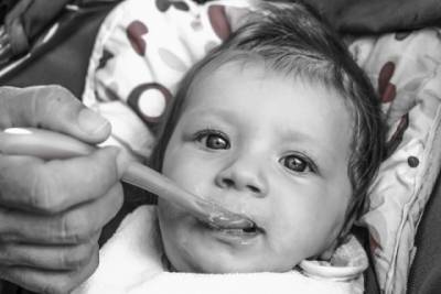 Несколько советов, касающихся первого прикорма ребёнка - epochtimes.com.ua