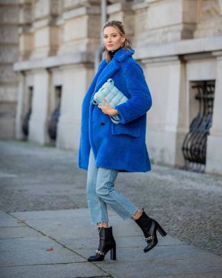 Как и с чем носить синее пальто - all-for-woman.com