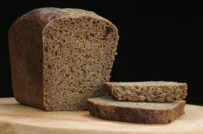 Почему опытные хозяйки хранят хлеб в холодильнике: интересная хитрость - belnovosti.by