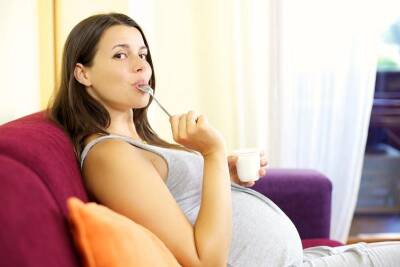 Какие напитки можно и нельзя пить при беременности? - shkolazhizni.ru