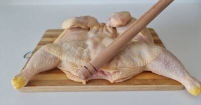 Приготовив курицу таким способом один раз, вы не захотите готовить по-другому. Рецепт в духовке - cpykami.ru
