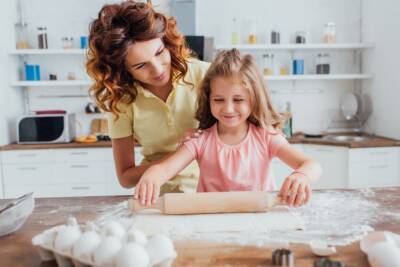 Как научить ребёнка готовить? - shkolazhizni.ru