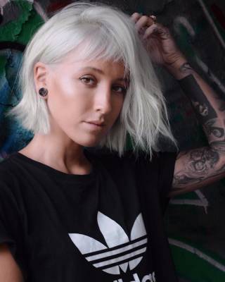 Модные стрижки с чёлкой 2021 года на тонкие волосы - all-for-woman.com