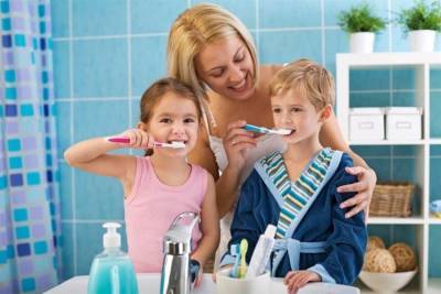 30 хитростей, как заставить ребенка до 3 лет почистить зубы - miridei.com