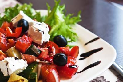 Почему средиземноморская диета способствует долголетию? - shkolazhizni.ru