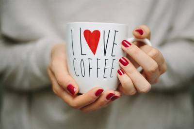 Маникюр для тех, кто любит кофе: 20 идей нейл-арта - miridei.com