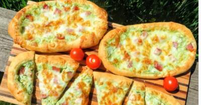 Все очень любят эту пиццу! А весь секрет в соусе - cpykami.ru