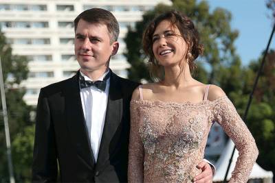 Почему распадаются звездные браки? - shkolazhizni.ru