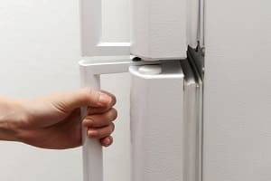 Как проверить плотность прилегания двери холодильника? Полезный лайфхак - nashsovetik.ru