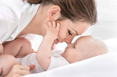 Как ухаживать за новорожденным? - shkolazhizni.ru