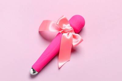 Забудь про цветы и конфеты: 10 оргазмических секс-игрушек на День святого Валентина - miridei.com
