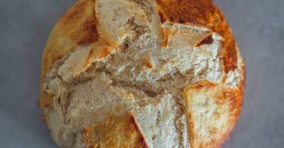 Белый хлеб на сухих дрожжах по турецкому рецепту, хрустящий и мягкий экмек - takprosto.cc - Турция