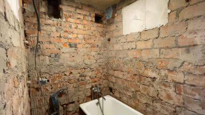 Не покупаю плитку в ванну, а стены всё равно надёжно защищены. Очень бюджетный ремонт, который по силам каждому - cpykami.ru