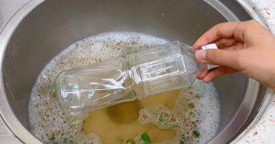 Хитрая хозяйка показала, как прочистить раковину от засора с помощью пластиковой бутылки - cpykami.ru