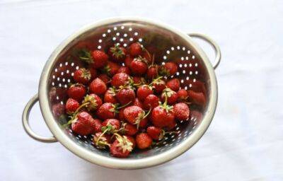 Елена Шимановская - Как правильно мыть ягоды, чтобы они принесли пользу, а не расстройство желудка - belnovosti.by