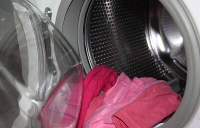 Елена Шимановская - Что делать, если в режиме отжима стиральная машина вдруг стала «подпрыгивать»: установка тут ни при чем - belnovosti.by