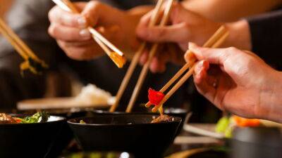 Почему в азиатских странах едят палочками - new-lifehuck.ru - Китай - Япония