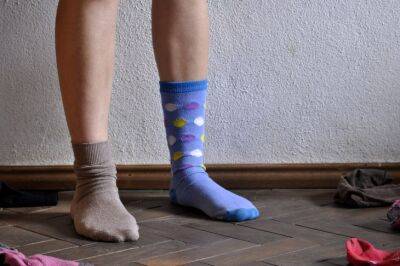 Елена Шимановская - Зачем хозяйкам старые носки в процессе уборки: пригодятся даже те, у которых нет пары - belnovosti.by