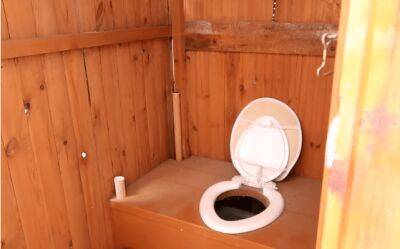 Самое эффективное средство от запаха в уличном туалете. Стоит копейки, хватает на год - cpykami.ru