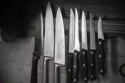 Интересная идея хранения ножей на кухне: будут всегда под рукой - belnovosti.by