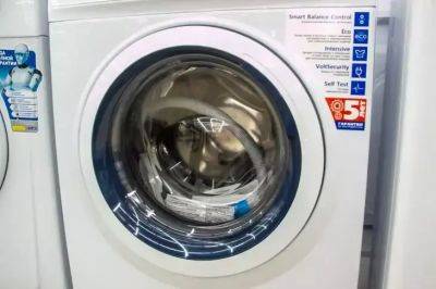 Как быстро высушить одежду при помощи полотенца: полезные лайфхаки для стирки - belnovosti.by