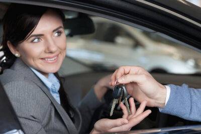 Как купить подержанную машину? Советы женщинам - shkolazhizni.ru