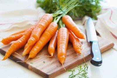 Как быстро и легко почистить морковь: 3 простых способа - nashsovetik.ru