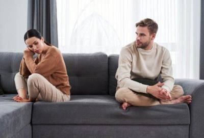 9 сигналов языка тела, указывающих на то, что пара несчастлива в браке - cluber.com.ua
